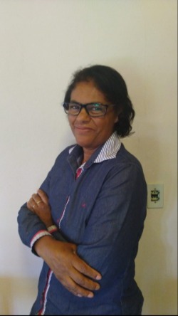 foto Elaine imobiliaria .jpg